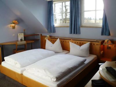 הוף Landhotel Gut Haidt מראה חיצוני תמונה