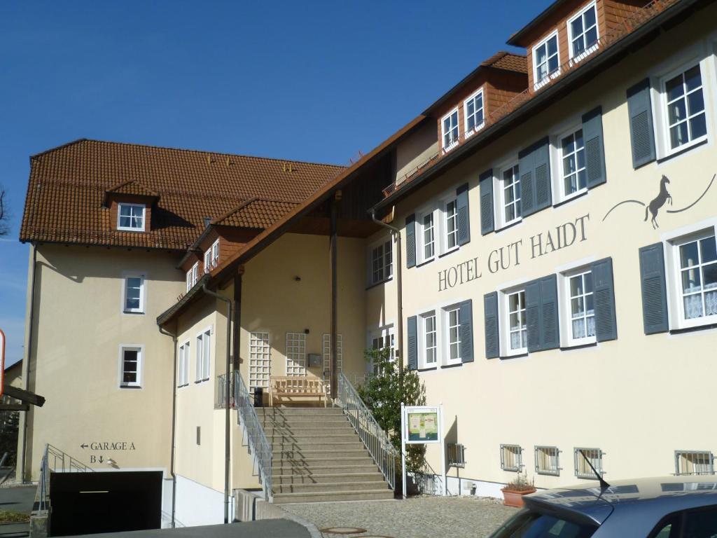 הוף Landhotel Gut Haidt מראה חיצוני תמונה